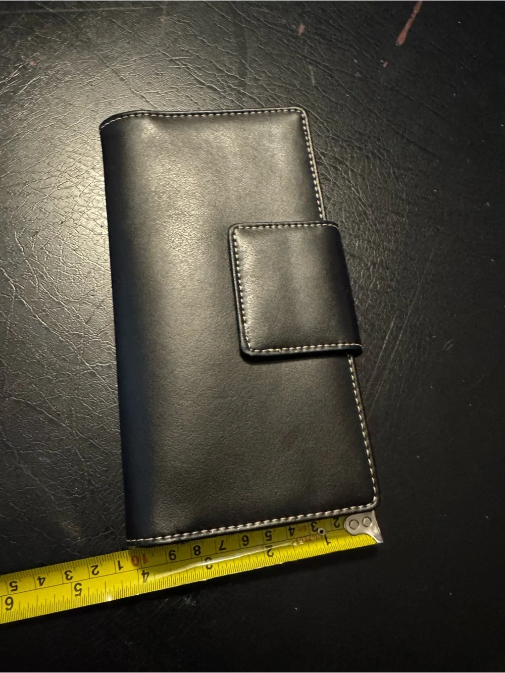 Women's Black Magnetic Wallet